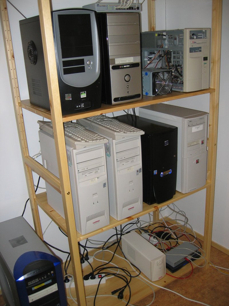 server_room_2006-01-13_2.jpg